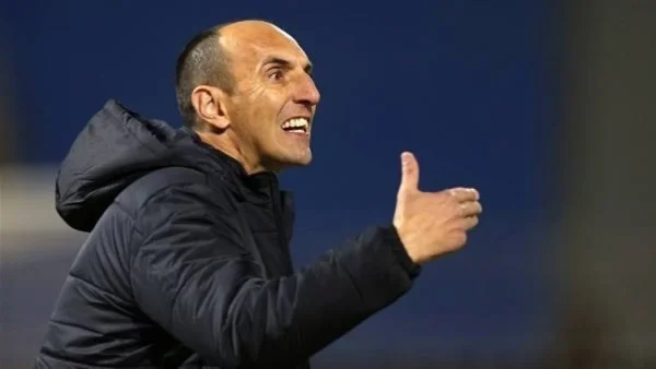 صلاح عبد الله يحتفل بفوز بيراميدز على الأهلي