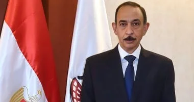 محافظ سوهاج يوقف مديرة مدرسة في واقعة تحرش بطالبة