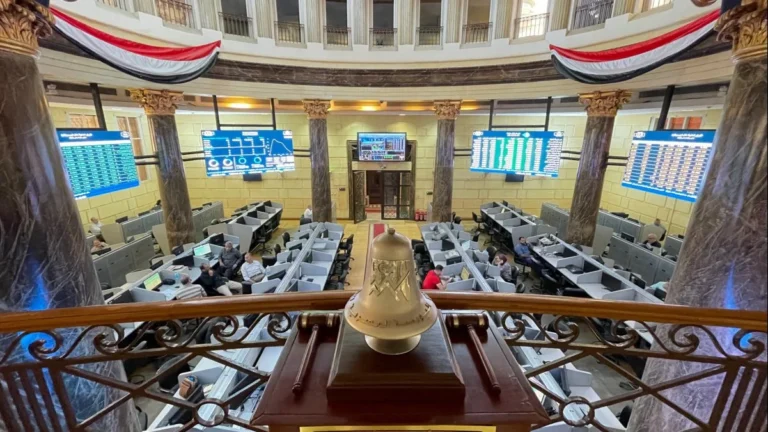 إجازة البورصة المصرية 3 أيام بمناسبة عيد العمال