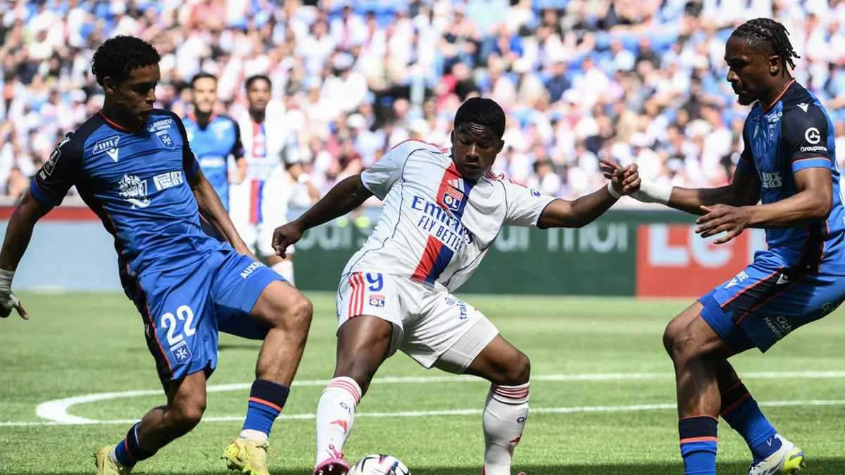 عودة إندريك إلى ريال مدريد وخروج محتمل لجارسيا