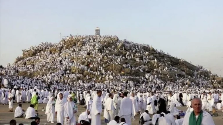 موعد وقفة عرفة وعيد الأضحى 2026