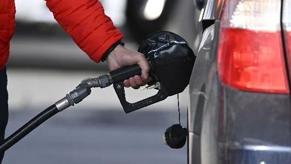 أزمة النفط في الشرق الأوسط وتكاليفها العالمية