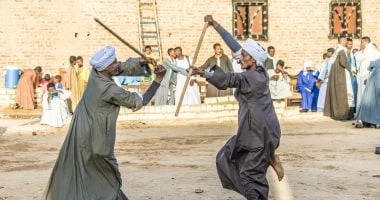 فن التحطيب في أسوان: تراث يحتفل به الأهالي