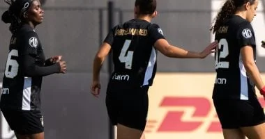 مسار يقترب من لقب دوري الكرة النسائية للموسم الثالث