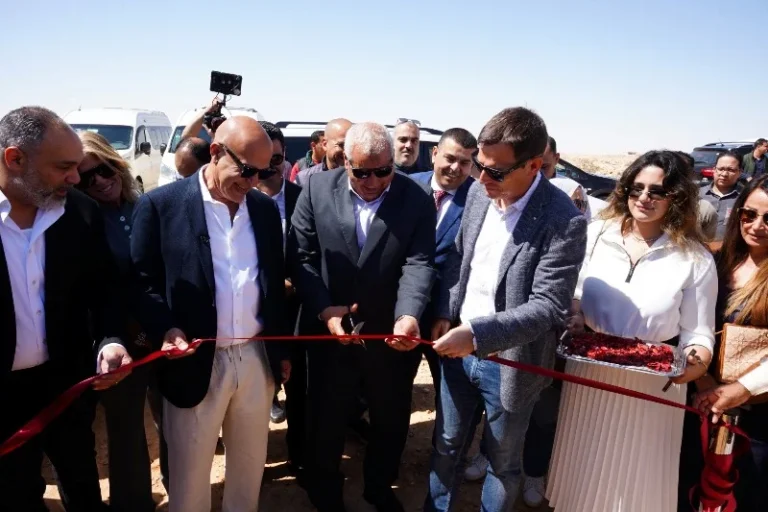 افتتاح مشروع تحلية مياه بالطاقة الشمسية في مطروح