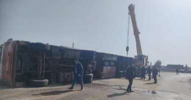 حادث تصادم يسبب إصابة 4 أشخاص في قنا