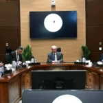 اجتماع لمتابعة جهود توفير السلع الأساسية في مصر