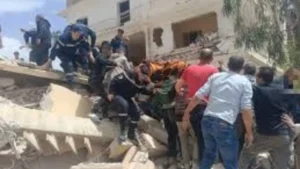 انهيار منزل في باتنة الجزائرية يوقع ضحايا وإصابات