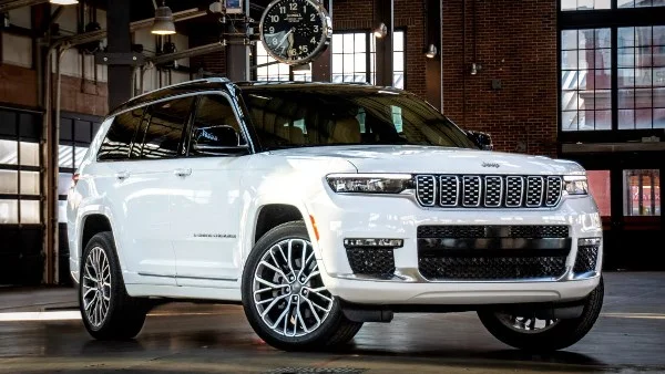 فضيحة جيب: اتهامات ببيع سيارات مستعملة على أنها جديدة