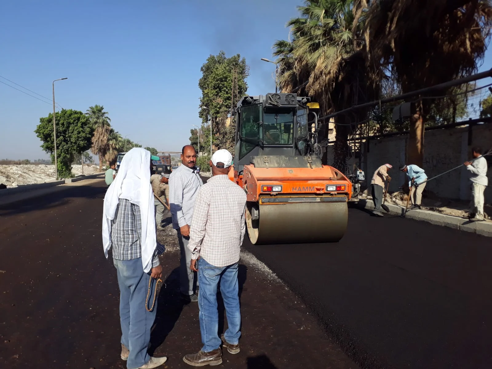 تطوير ورصف طريق مجمع المحاكم ومصنع السكر بأرمنت