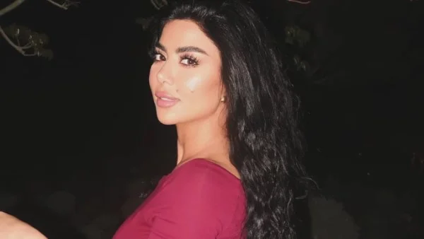 كارولين عزمي تتألق في إطلالتها الجديدة على إنستجرام