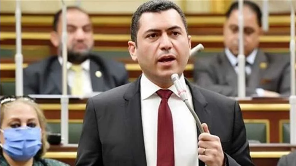 التحول للطاقة الشمسية يعزز تنافسية الصناعة المصرية