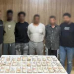 ضبط عصابة سرقت سائق وانتحلت صفة رجال الأمن