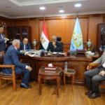 محافظ كفر الشيخ يناقش مشروعات تنموية مع النواب والشيوخ