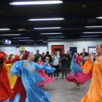 عرض فني لفرقة الأنفوشي في هليوبوليس