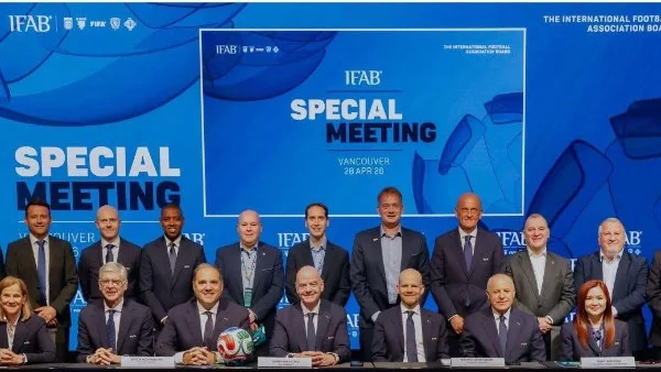 أبو ريدة يشارك في اجتماع "فيفا" لتعديل لوائح كأس العالم