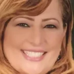 إليزابيث شاكر تدعو لاستراتيجية وطنية لمواجهة الكلاب الضالة