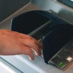 ماذا تفعل عند خصم مبلغ من حسابك دون استلام النقد؟