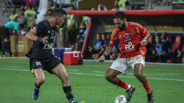 طاقم حكام أوروبي لإدارة قمة الأهلي والزمالك