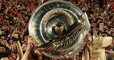 طاقم تحكيم ألماني لمباراة قمة الأهلي والزمالك