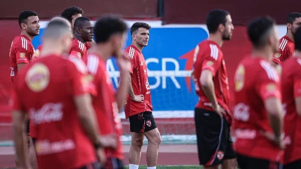 تأثير السوشيال ميديا على لاعبي الأهلي