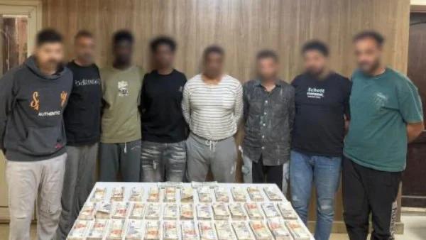 القبض على عصابة انتحال الصفة في الجيزة