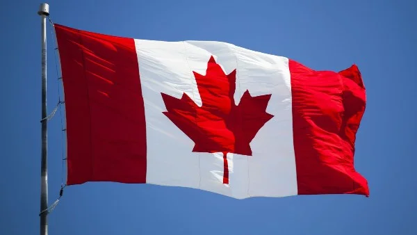 كندا تمنع مسؤولي الحرس الثوري الإيراني من دخول أراضيها