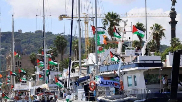 الاحتلال يوقف 21 سفينة من أسطول متجه إلى غزة