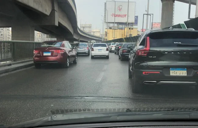 تباطؤ مروري في القاهرة والجيزة مع تواجد أمني مكثف