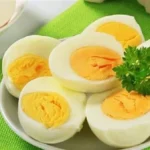 فوائد البيض المسلوق وتأثيراته على الصحة