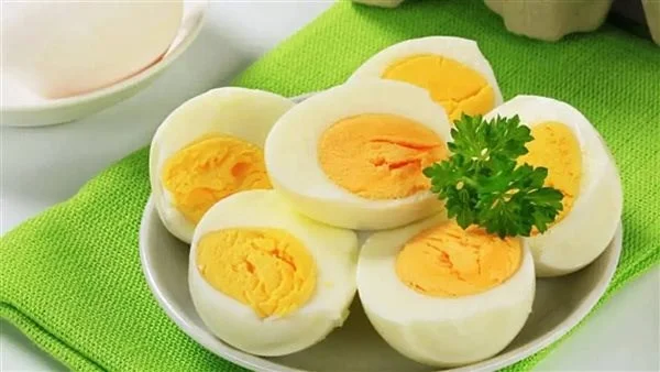 فوائد البيض المسلوق وتأثيراته على الصحة