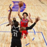 كونينجهام يقود بيستونز للفوز في دوري السلة الأمريكي