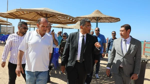 تدشين المكتبة الرقمية العائمة بالبحر الأحمر