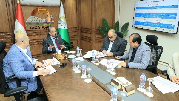 اجتماعات لمواجهة تحديات الأراضي والتراخيص بالعياط