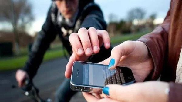 خدمة تتبع الهواتف المسروقة من النيابة العامة