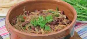 طريقة تحضير طاجن السجق بدبس الرمان