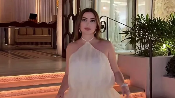 نسرين طافش تتألق في أحدث إطلالاتها