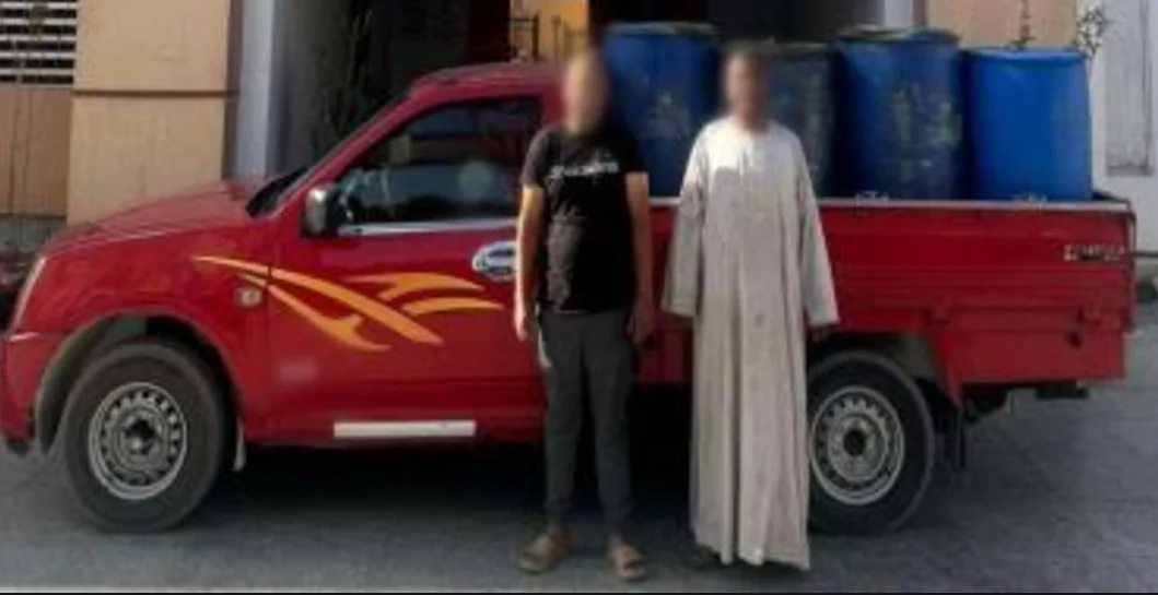 إحباط تهريب آلاف اللترات من المواد البترولية