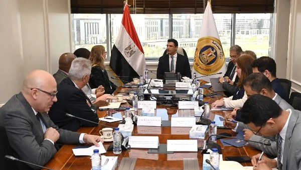 تسريع توطين صناعة السيارات في مصر