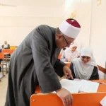 القائم بعمل وكيل الأزهر يتفقد امتحانات النقل الثانوي
