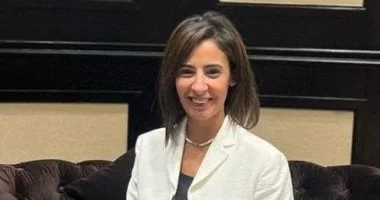 يوستينا رامى تثني على توجيهات السيسي لعمال مصر