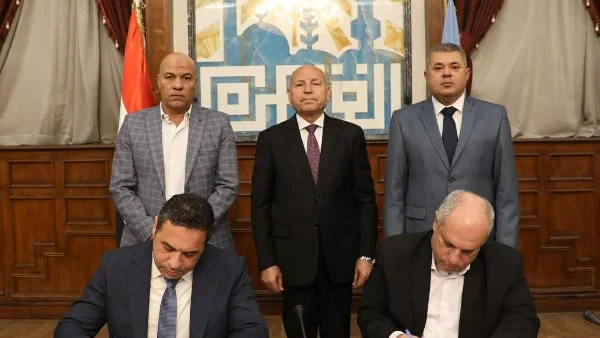 إنشاء سوق حضاري متكامل في الأميرية