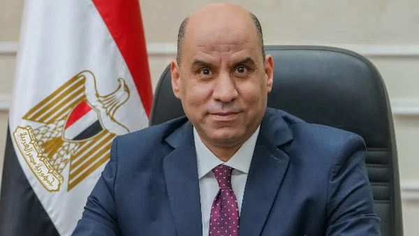 توفير مليون فرصة عمل وخفض البطالة بمشروعات قومية