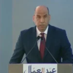 دعم الحكومة لمهنية العمال وتعزيز بيئة العمل