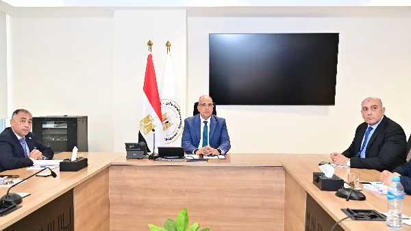 سويلم يؤكد على الحفاظ على المنشآت التاريخية للري