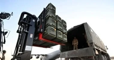 واشنطن ترسل 6500 طن من الأسلحة إلى إسرائيل خلال 24 ساعة