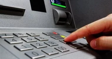 صرف معاشات مايو 2026 عبر الـATM غدًا