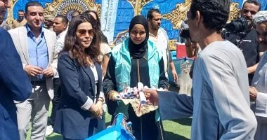 تسليم 30 مركب صيد للصيادين في أسوان