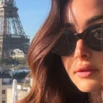 هنا الزاهد تتألق في باريس بإطلالة جديدة ومميزة