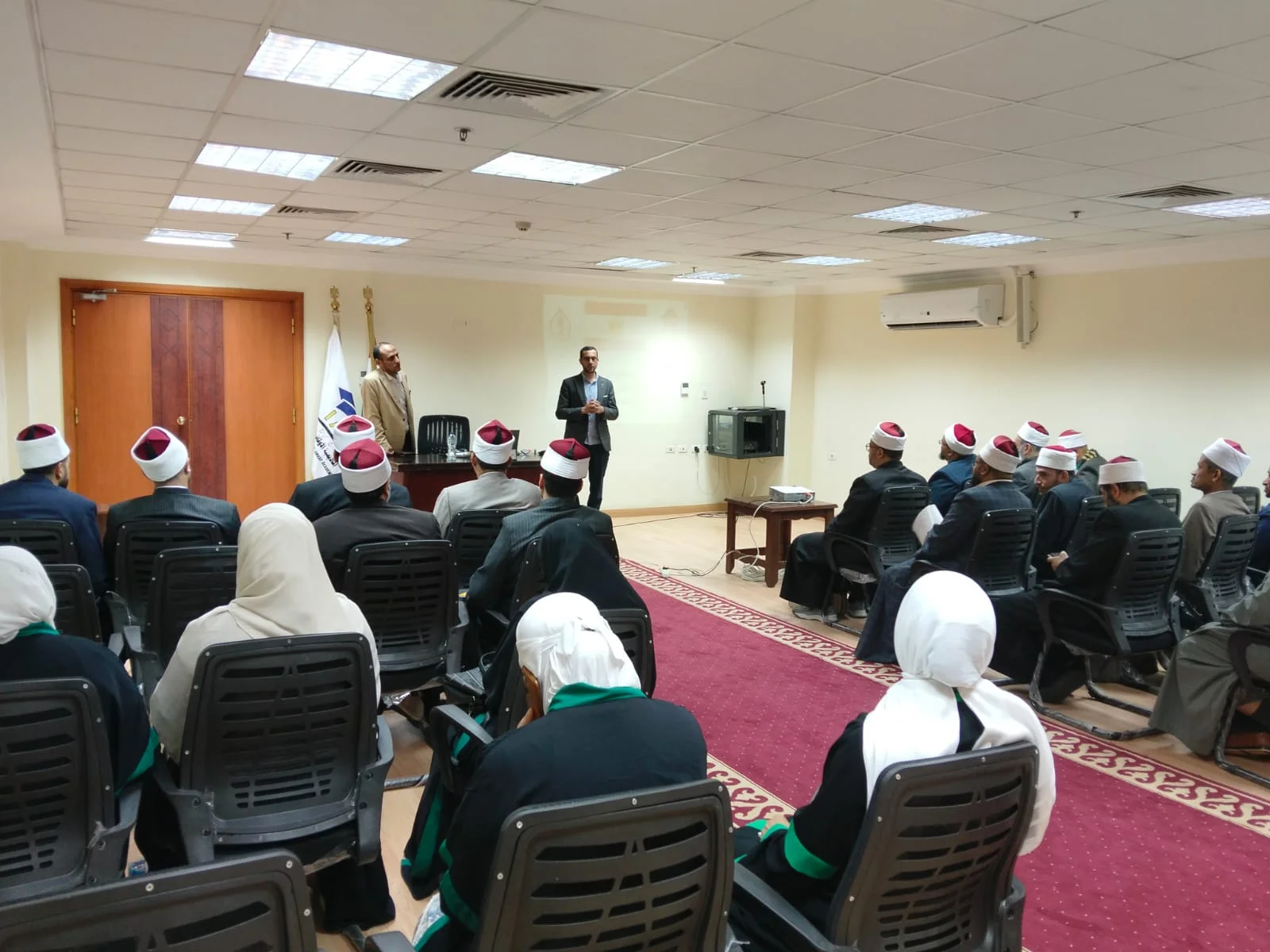 ختام دورة «فقه الحج» للأئمة والواعظات